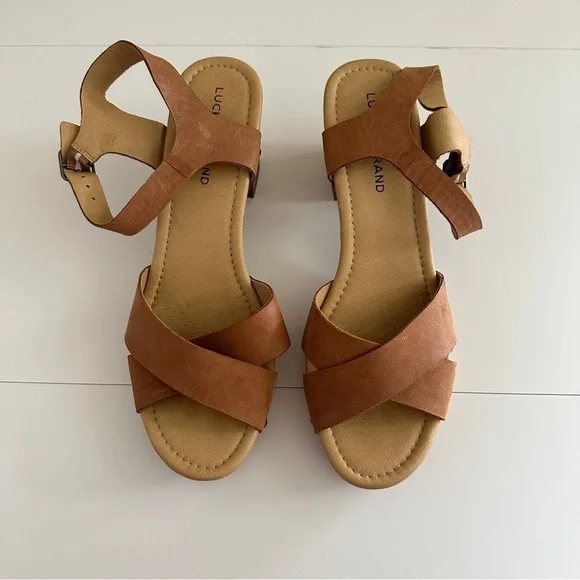 Lucky Brand Women's Haidlee Strappy Block Heel Sandals Latte Tan Color sz 9.5M - Picture 3 of 16